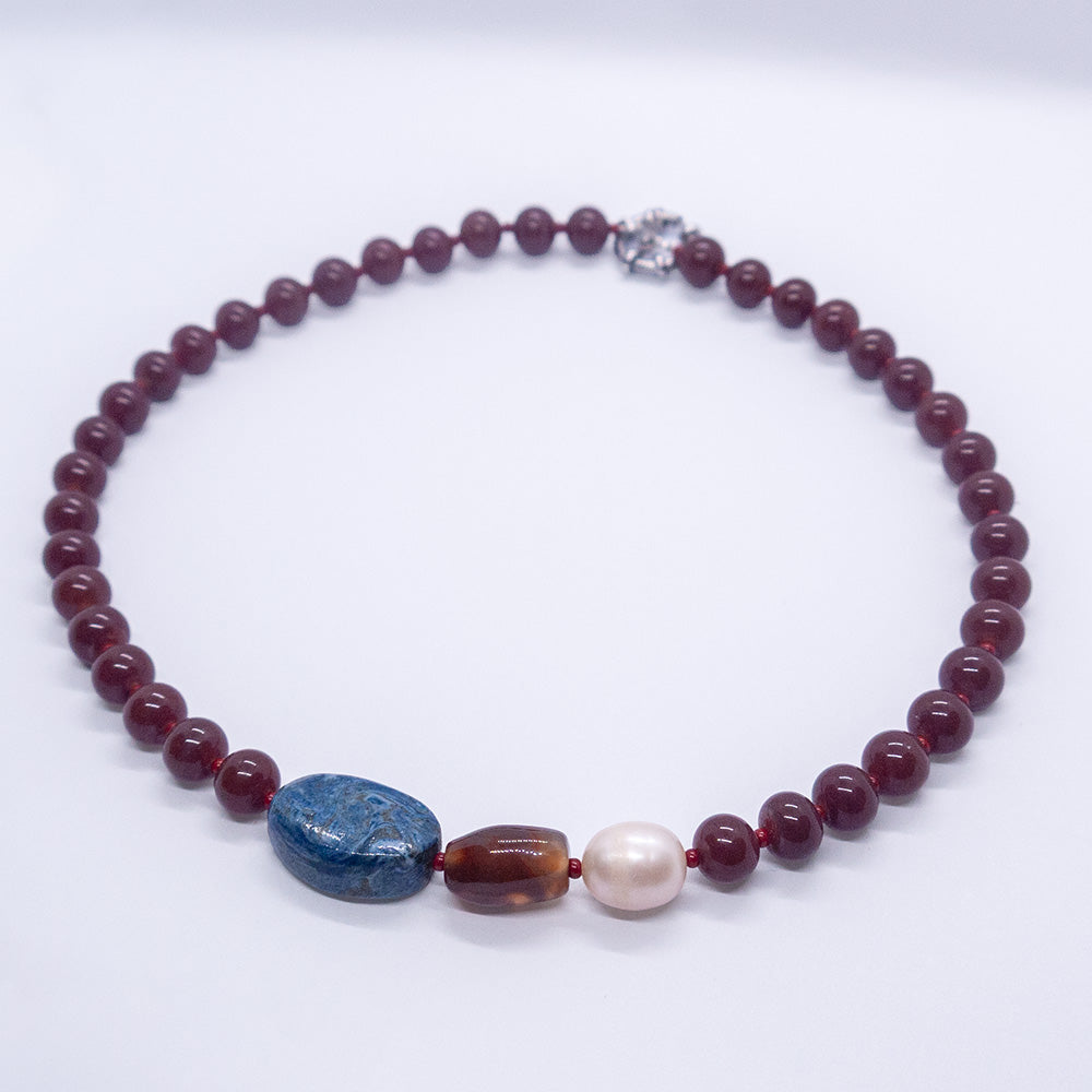 Necklace 244: Mousse